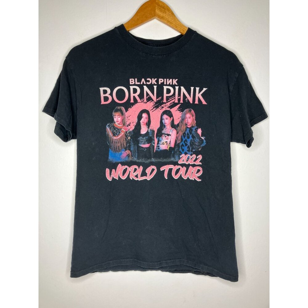 Blackpink Born Pink 2022 2023 World Tour Women's Medium T-Shirt READ